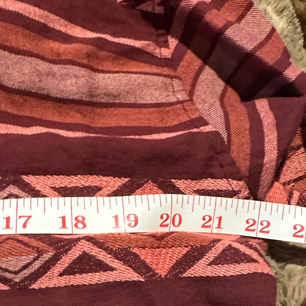 ARIAT-Striped Aztec Hooded Pullover - Picture 10 of 15